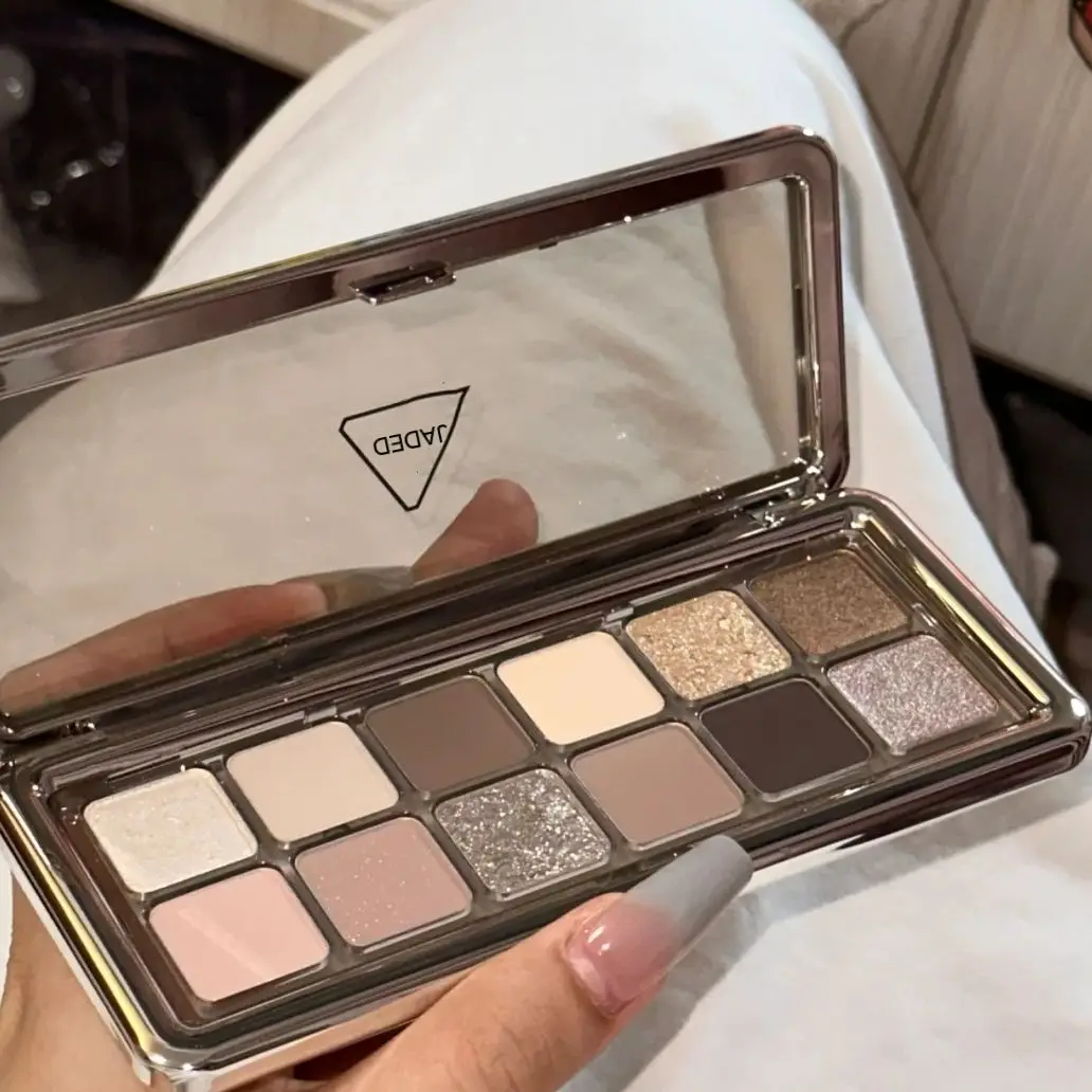 12 色のアイシャドウプレートマットパールアイシャドウガール - Beauty Book Makeup Kit のレビューと価格