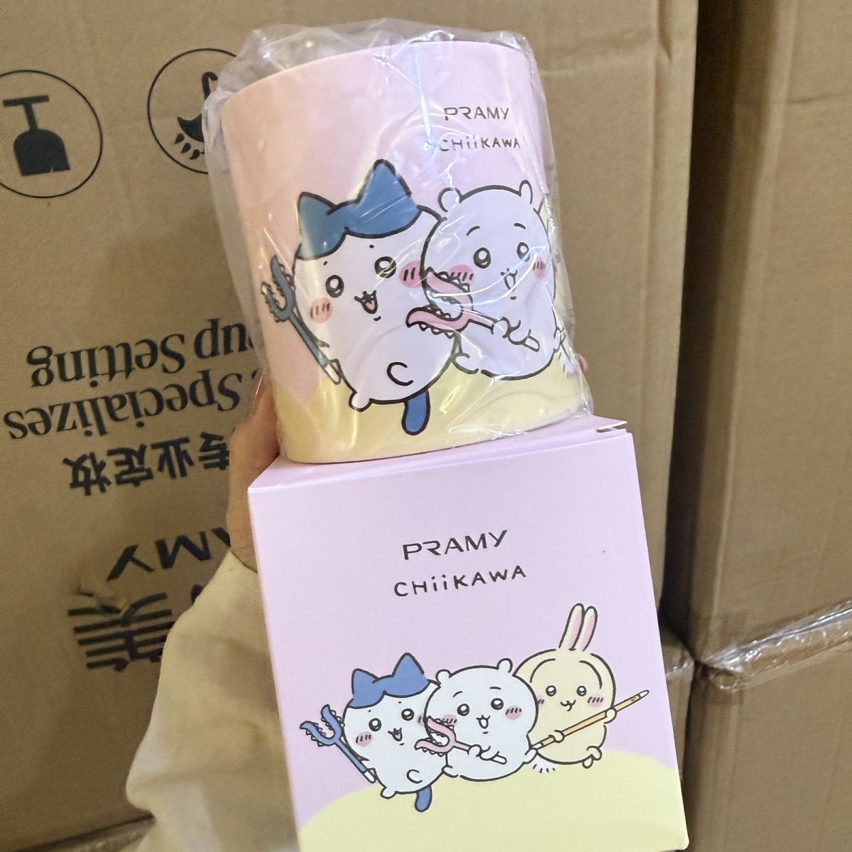 ちいかわコラボ メイクブラシホルダー ペン立て かわいい デ - Beauty Makeup Tips のレビューと価格